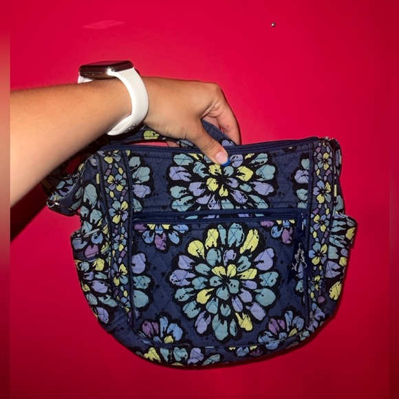 Vera Bradley Floral Purse Bundle of 10 Purses, Totes, Shoulder Bags & Wallets - Picture 8 of 13